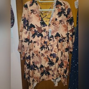 Torrid tunic nwt size 3